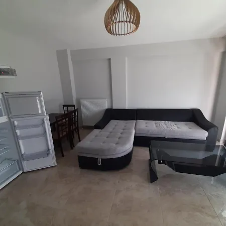Leonids 2 Apartment *